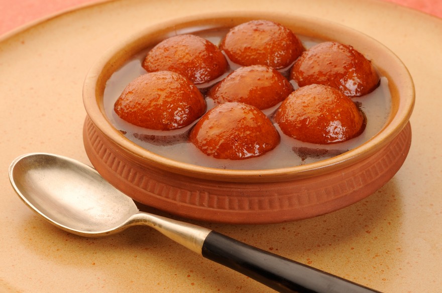 Keva - Recipes - Indian Sweets - Vanilla Gulab Jamun